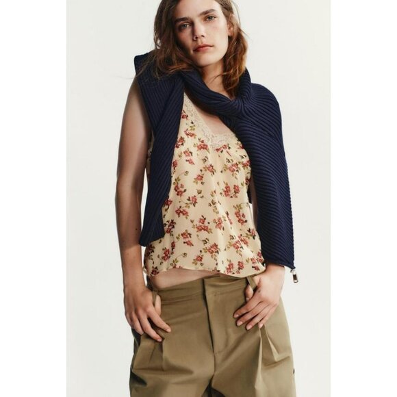 ZARA CARGO TROUSERS WITH PLEATS - Picture 4 of 9